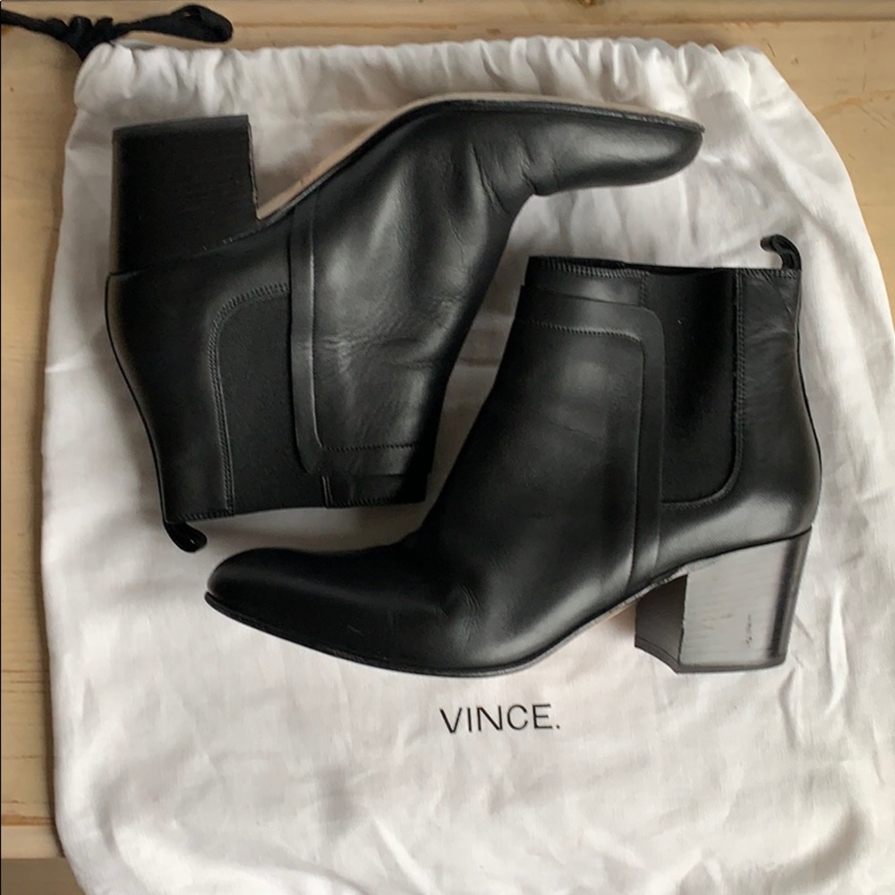 Vince Booties like new condition